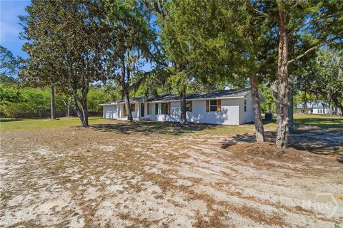 Homes For Sale - 2448 Ware Street<br/> Blackshear, GA 31516