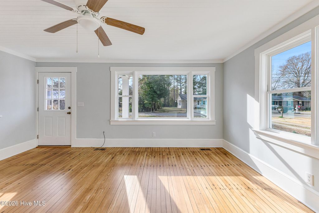 Photo of 204 N Mcrae Street, Burgaw, NC 28425 (MLS # 100556797)