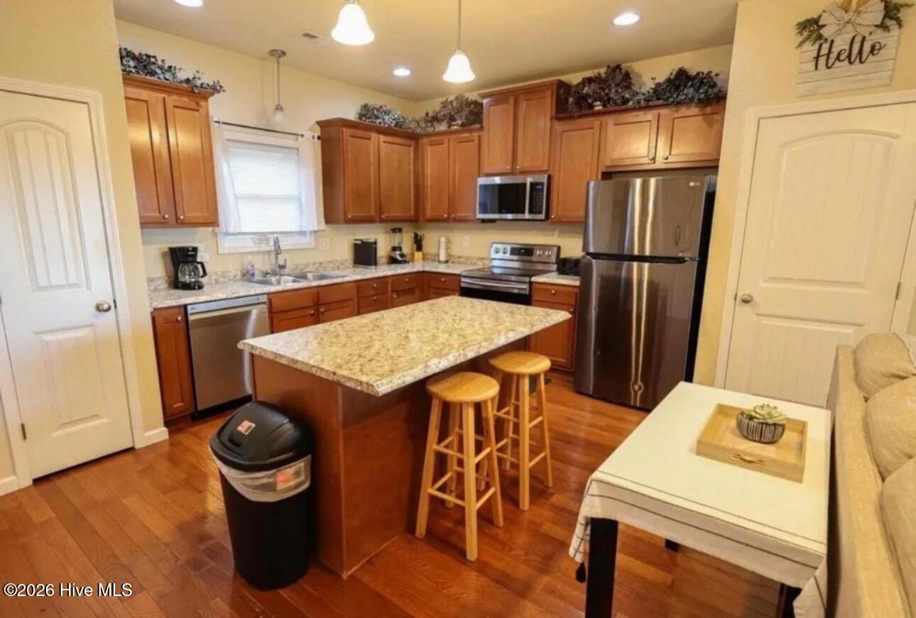 205 Lancer Court