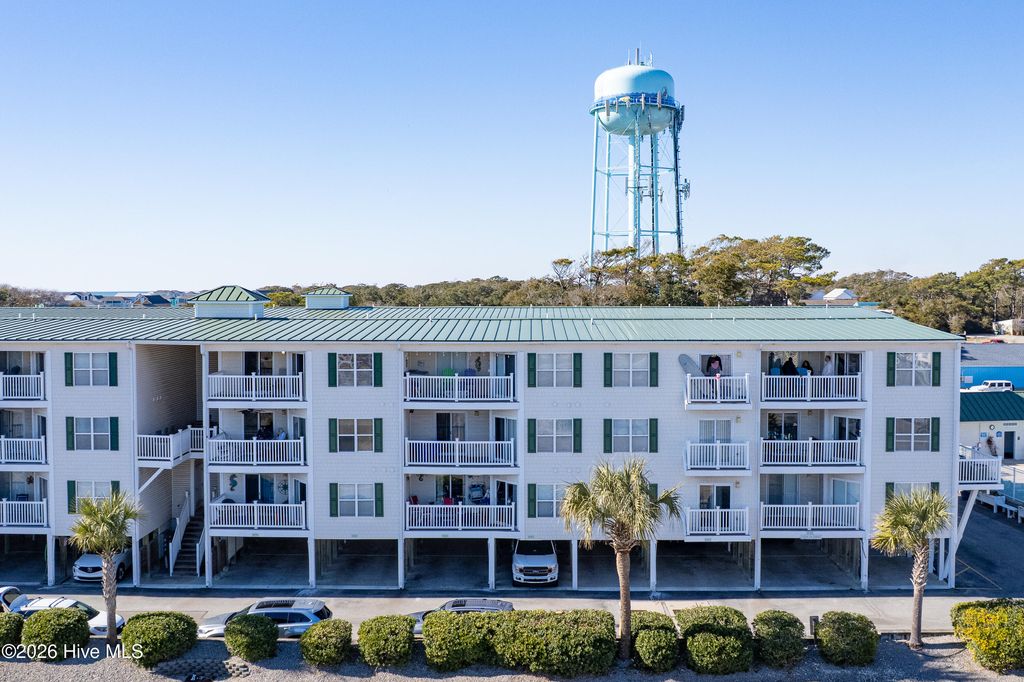 Photo of 105 SE 58th Street #Unit 9301, Oak Island, NC 28465 (MLS # 100548192)