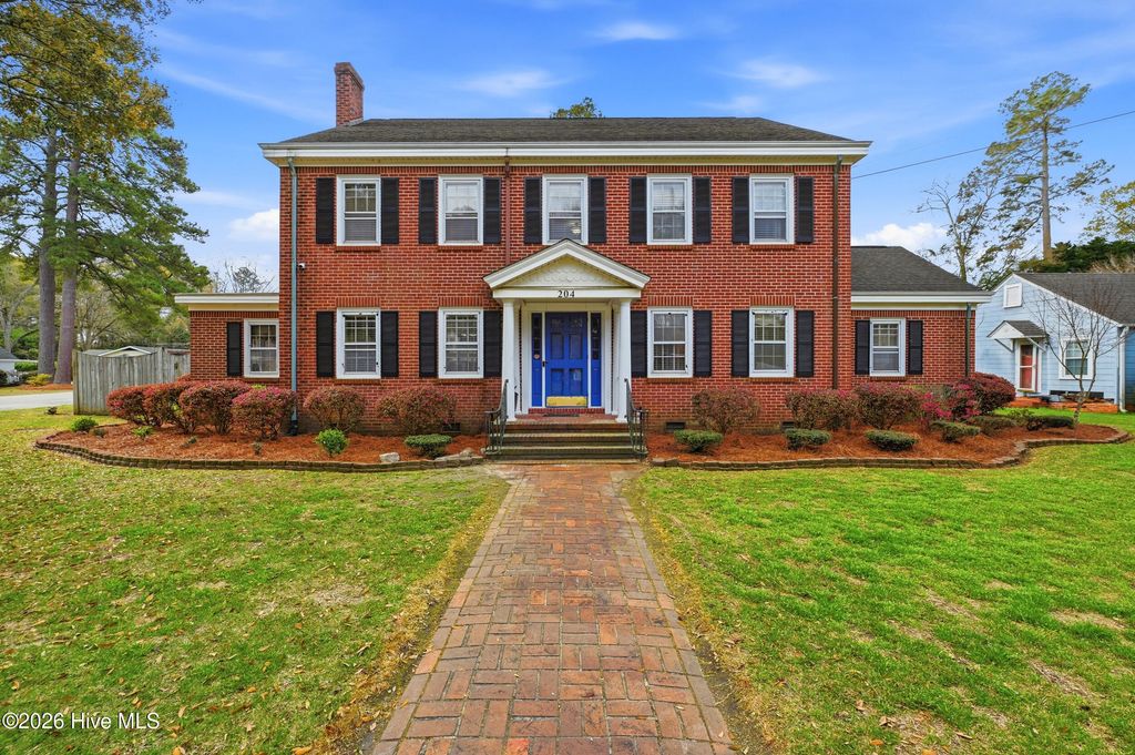 Photo of 204 E College Street, Whiteville, NC 28472 (MLS # 100560095)