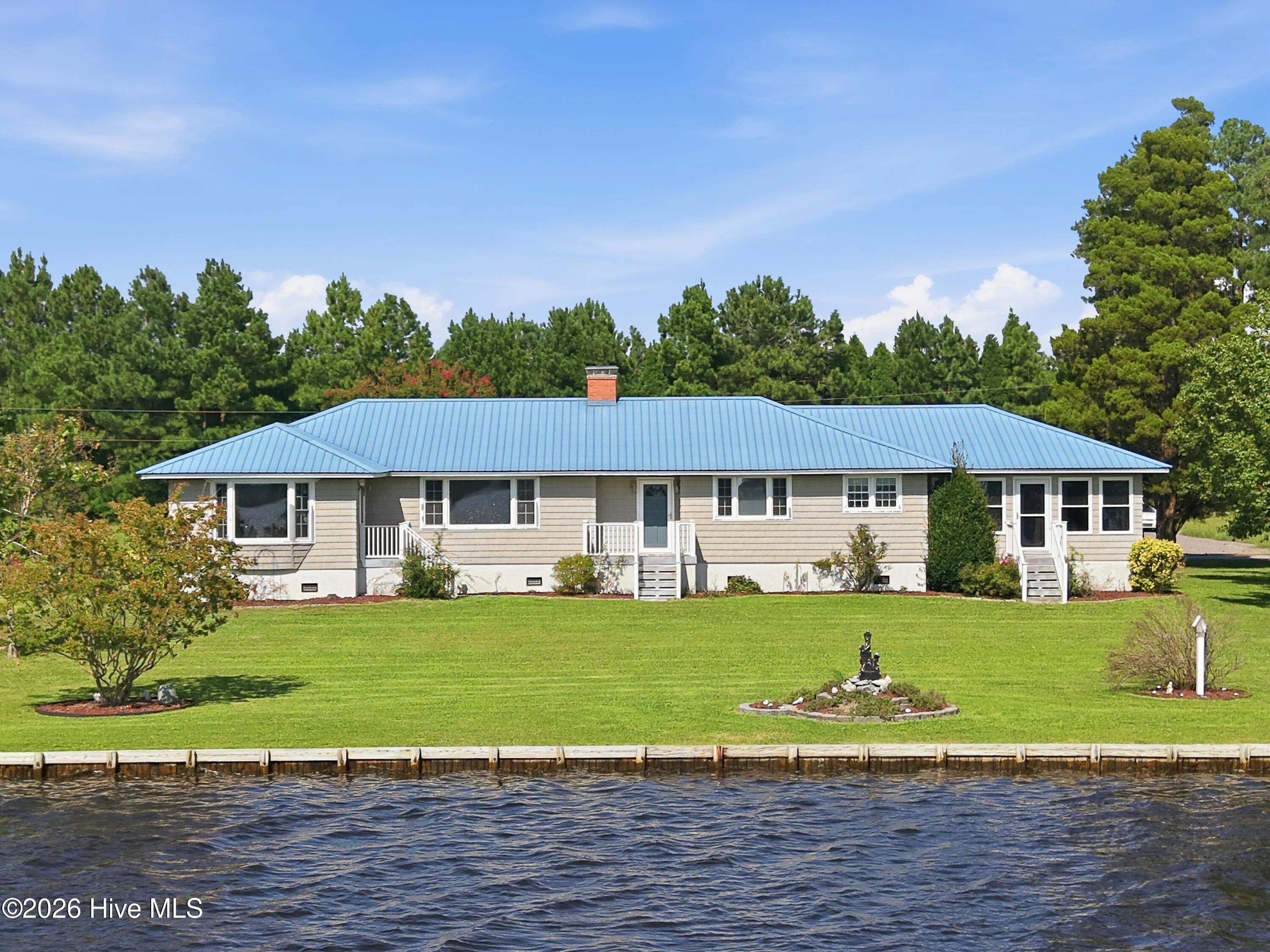 835 Foreman Lane