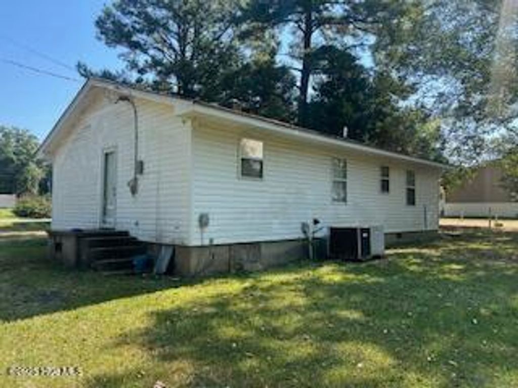Photo of 1027 Nc Hwy 305, Aulander, NC 27805 (MLS # 100529745)