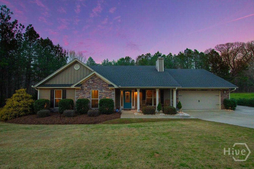 Photo of 141 Spetchley Way, Bogart, GA 30622 (MLS # CL351199)