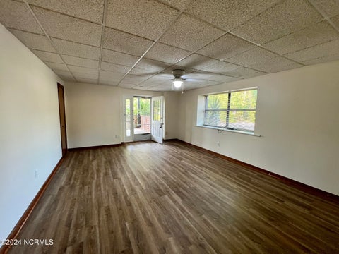 Apartment For Rent - 1221 Riverside Avenue #105<br/> Pasquotank County, Elizabeth City, NC 27909