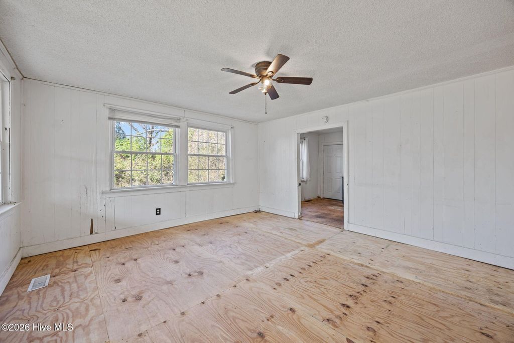 Photo of 306 Easy Street, La Grange, NC 28551 (MLS # 100558401)