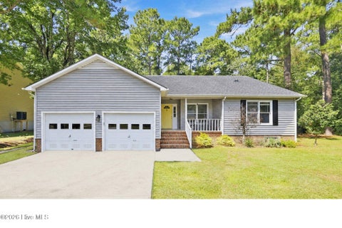 Photo of 1122 Barkentine Drive, New Bern, NC 28560 (MLS # 100604775)