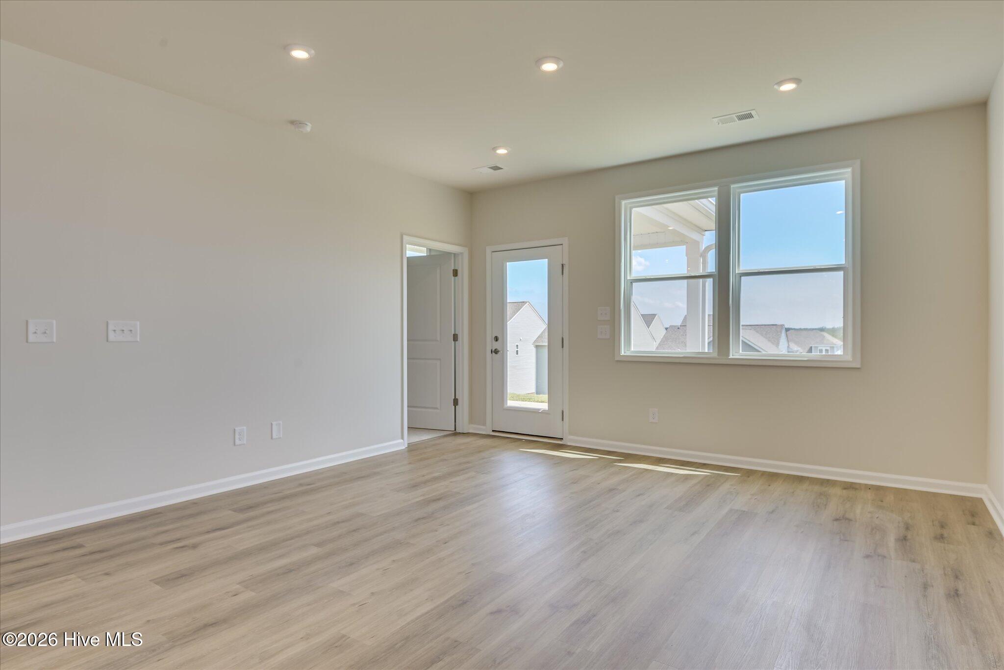 5216 Proper Court