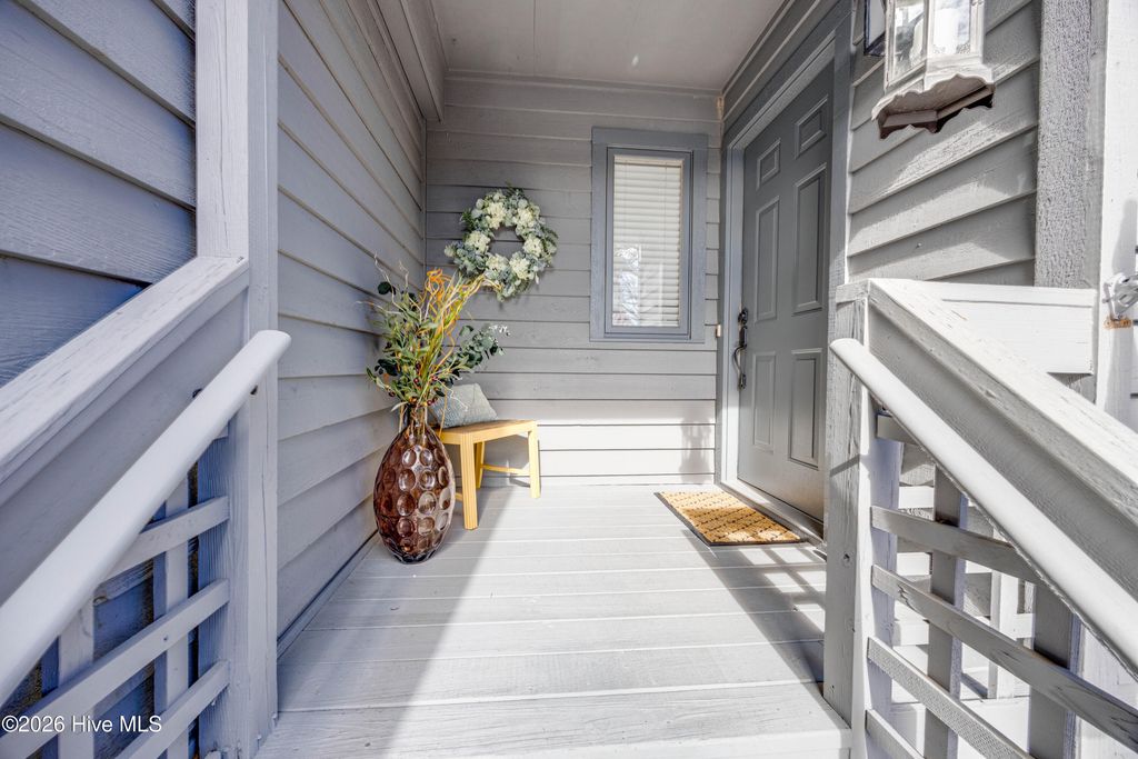 Photo of 122 Forecastle Court, Washington, NC 27889 (MLS # 100553778)