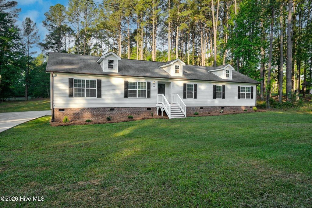 Photo of 2790 Sledge Road, Louisburg, NC 27549 (MLS # 100575742)