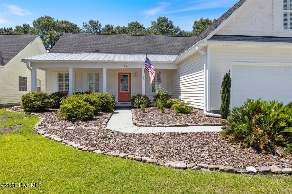 520 Catamaran Drive