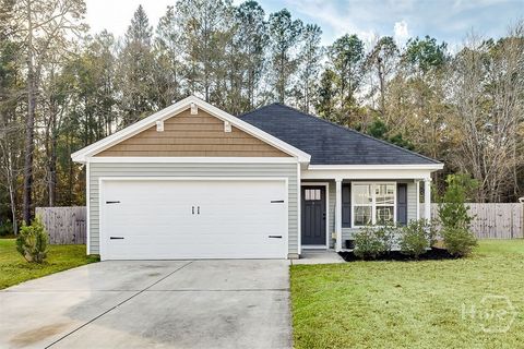 Homes For Sale - 39 Blackberry Circle<br/> Guyton, GA 31312