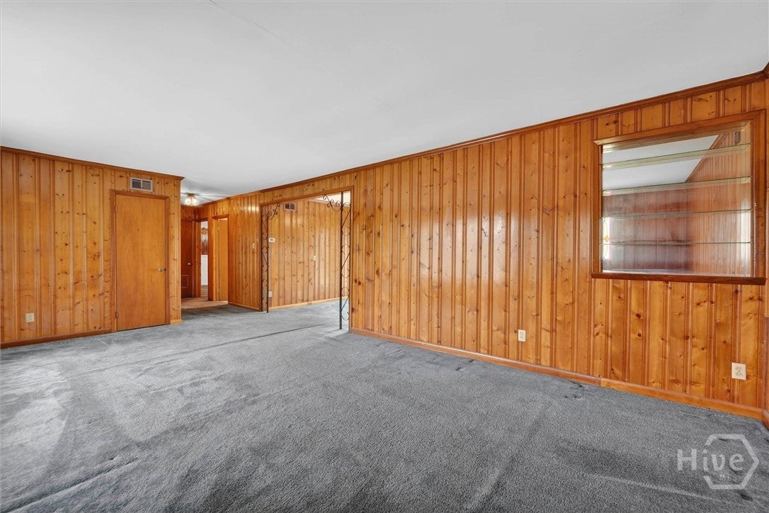 108 Azalea Avenue