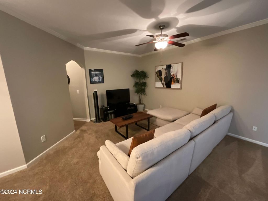 Photo of 236 Glenhaven Lane, Jacksonville, NC 28546 (MLS # 100580792)