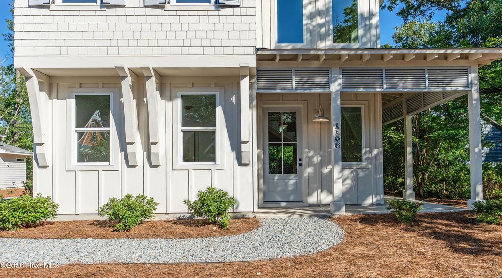 Photo of 1106 Tree Canopy Way, Wilmington, NC 28403 (MLS # 100567308)