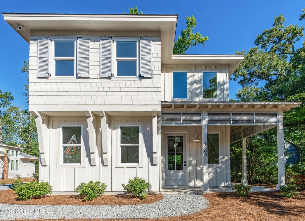 Photo of 1106 Tree Canopy Way, Wilmington, NC 28403 (MLS # 100567308)