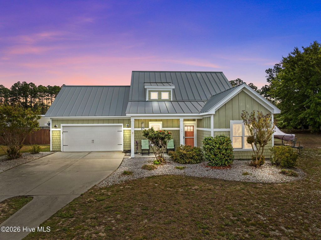 Photo of 101 Elis Landing Lane, Newport, NC 28570 (MLS # 100566166)