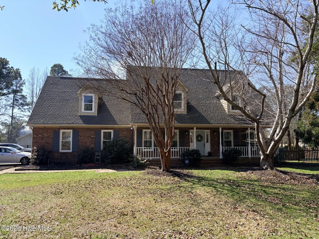 Photo of 444 E Creekview Drive, Hampstead, NC 28443 (MLS # 100570144)