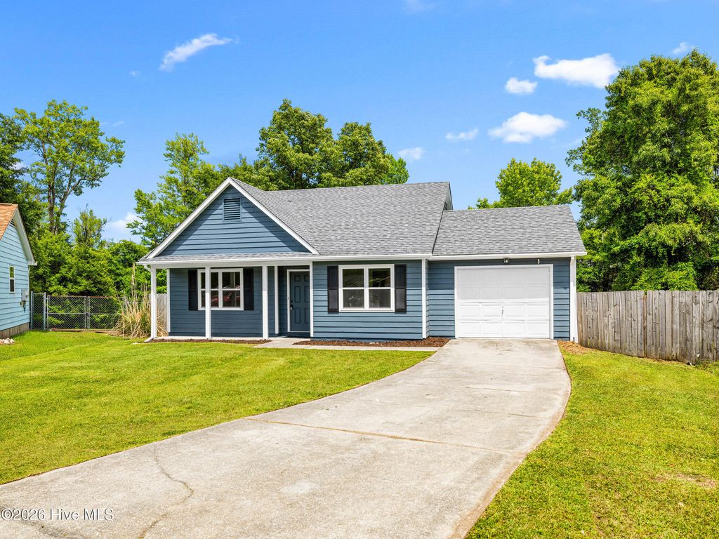 Photo of 625 S Hampton Drive, Jacksonville, NC 28546 (MLS # 100574283)