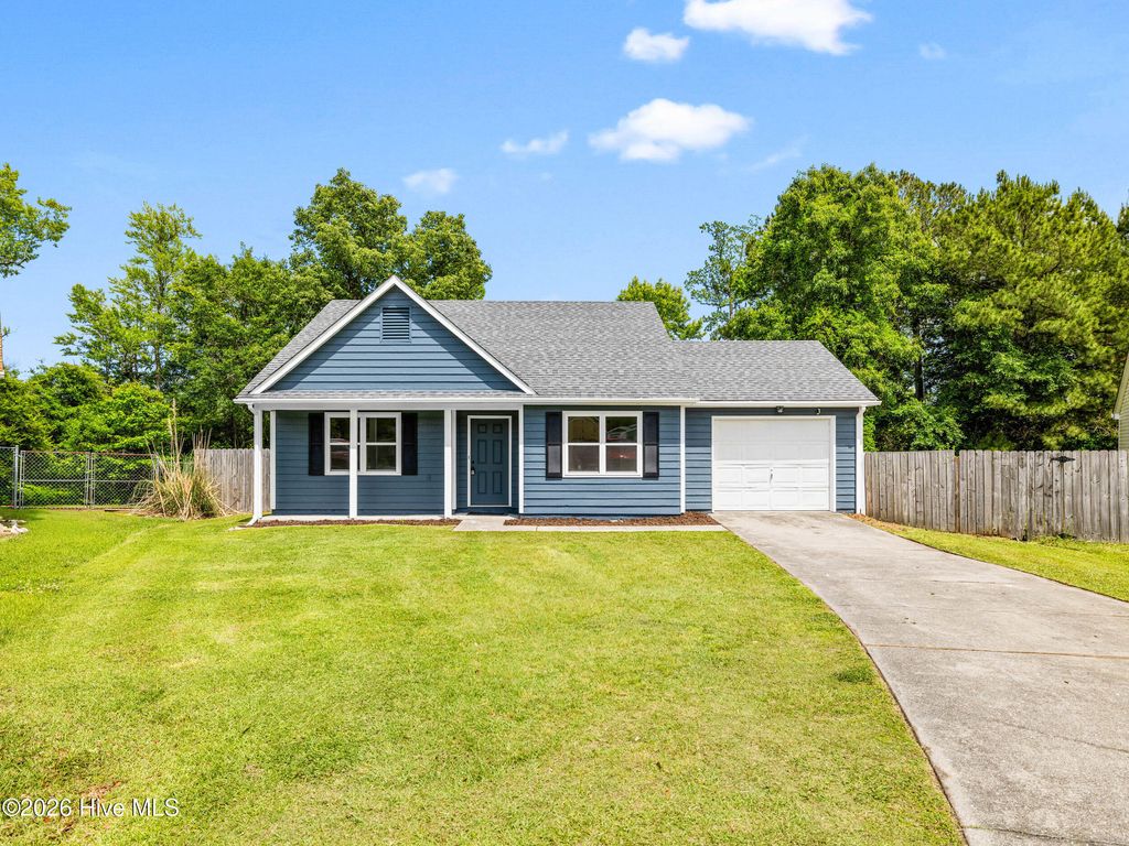 Photo of 625 S Hampton Drive, Jacksonville, NC 28546 (MLS # 100574283)