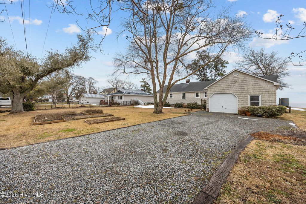 Photo of 236 Morrison Road, Oriental, NC 28571 (MLS # 100555938)