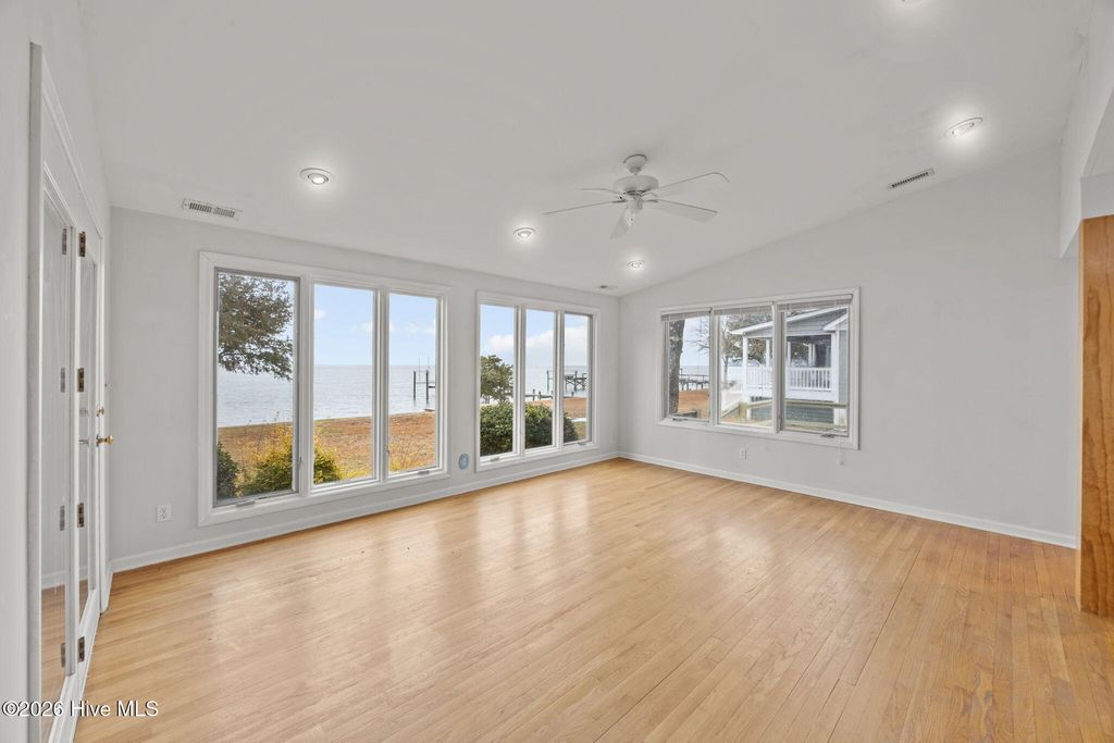 Photo of 236 Morrison Road, Oriental, NC 28571 (MLS # 100555938)