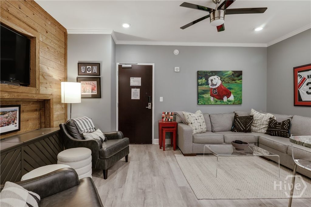 Photo of 250 W Broad Street #801, Athens, GA 30601 (MLS # CL350304)