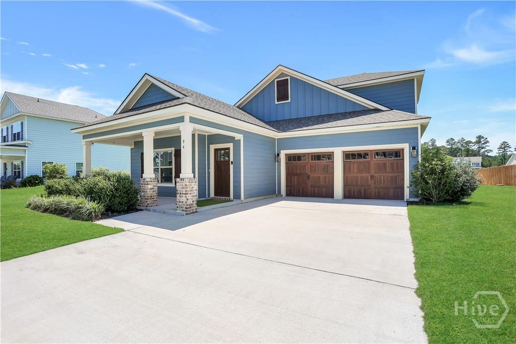Photo of 94 Foxtail Drive, Richmond Hill, GA 31324 (MLS # SA363080)