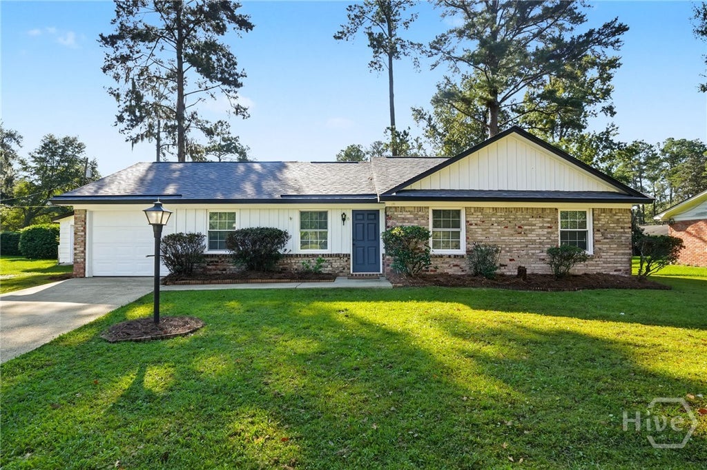 Photo of 6 E Stillwood Circle, Savannah, GA 31419 (MLS # SA366493)