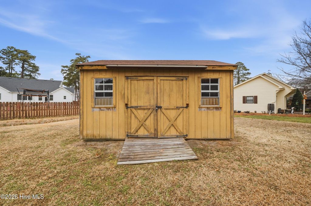 Photo of 202 Gaston Drive, Elizabeth City, NC 27909 (MLS # 100555179)