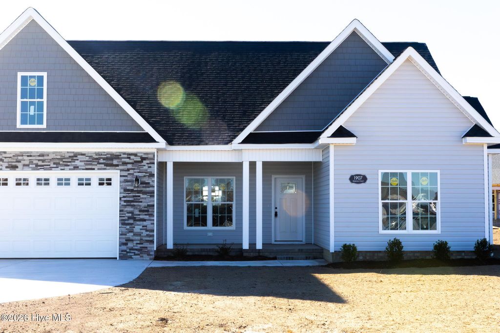 Photo of 1907 Ridenour Court, Farmville, NC 27828 (MLS # 100542279)