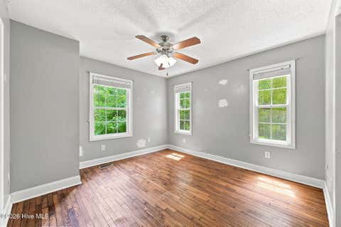 Tiny photo for 32 E Bayshore Boulevard, Jacksonville, NC 28540 (MLS # 100597942)