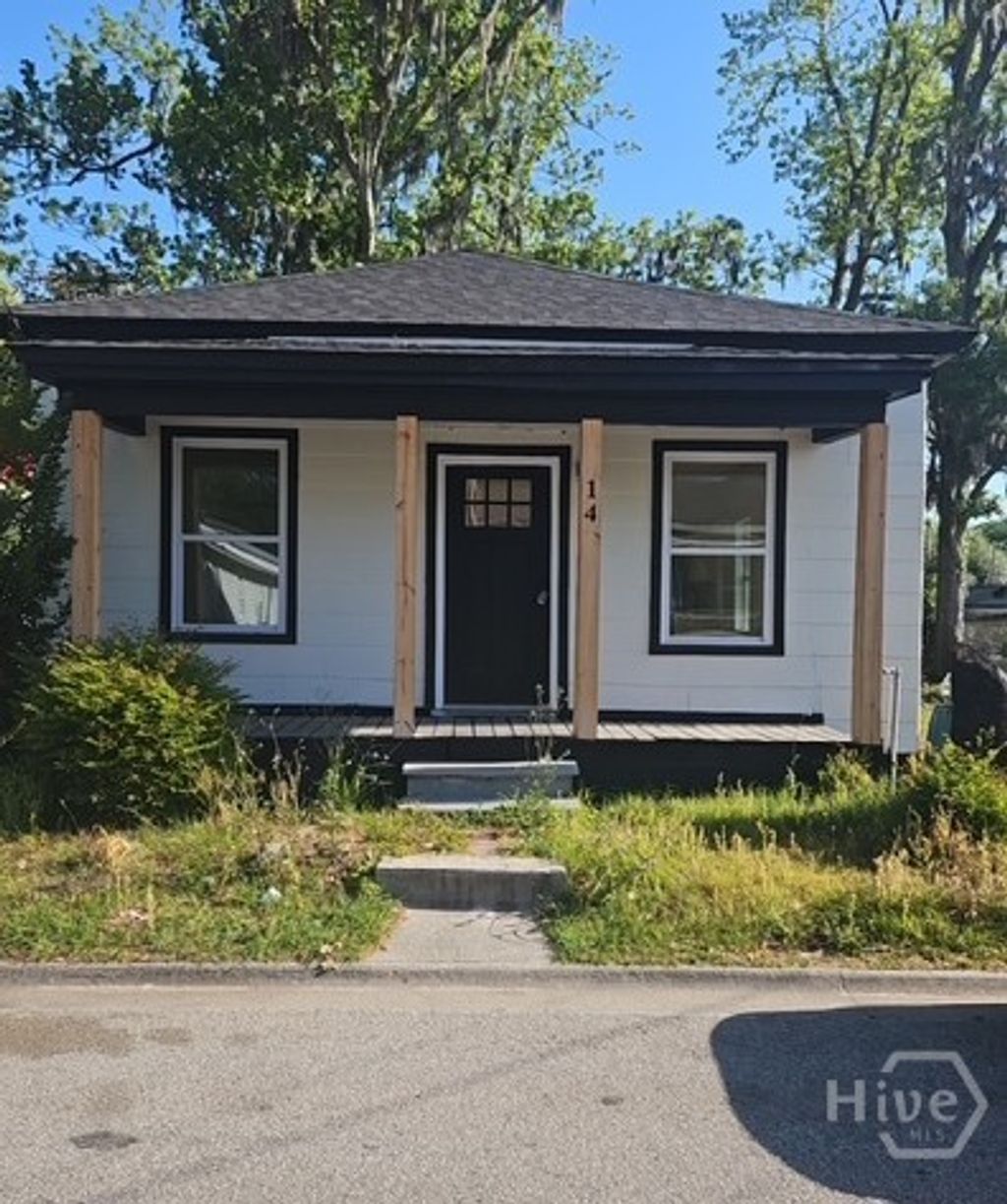 Photo of 14 W 54th Street, Savannah, GA 31405 (MLS # SA357053)