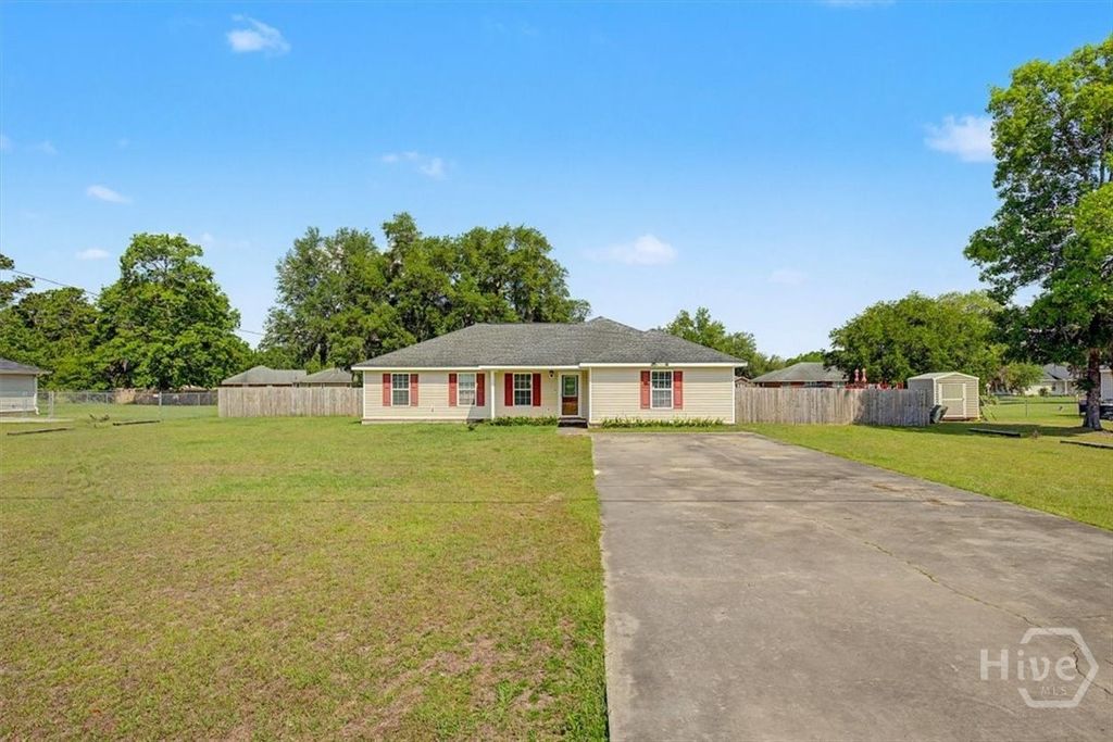 Photo of 3597 SE Arnall Drive, Allenhurst, GA 31301 (MLS # SA349868)