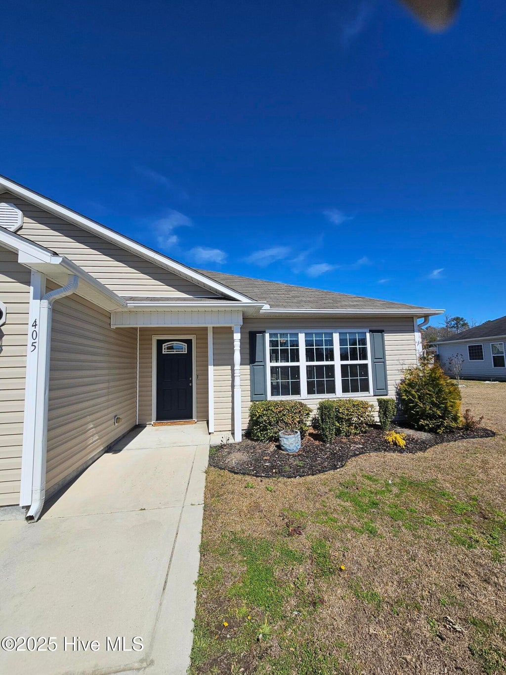 Photo of 405 Midnight Drive, Richlands, NC 28574 (MLS # 100611480)