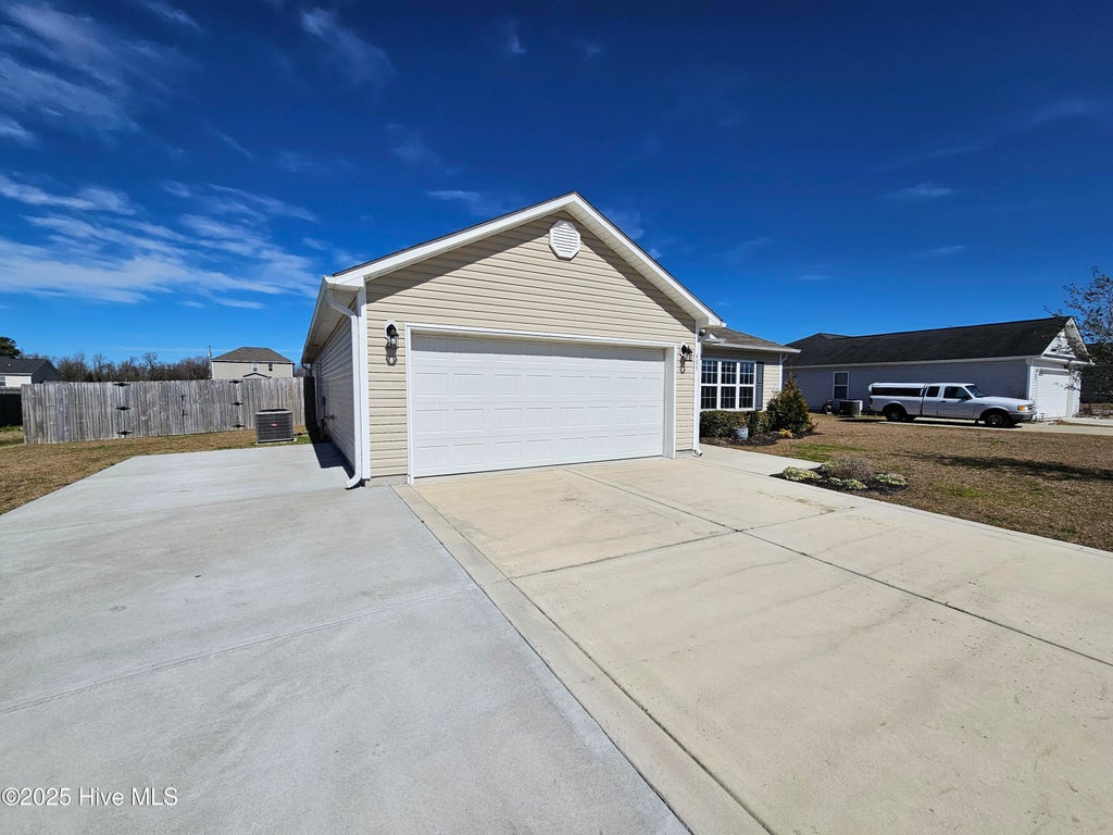 Photo of 405 Midnight Drive, Richlands, NC 28574 (MLS # 100611480)