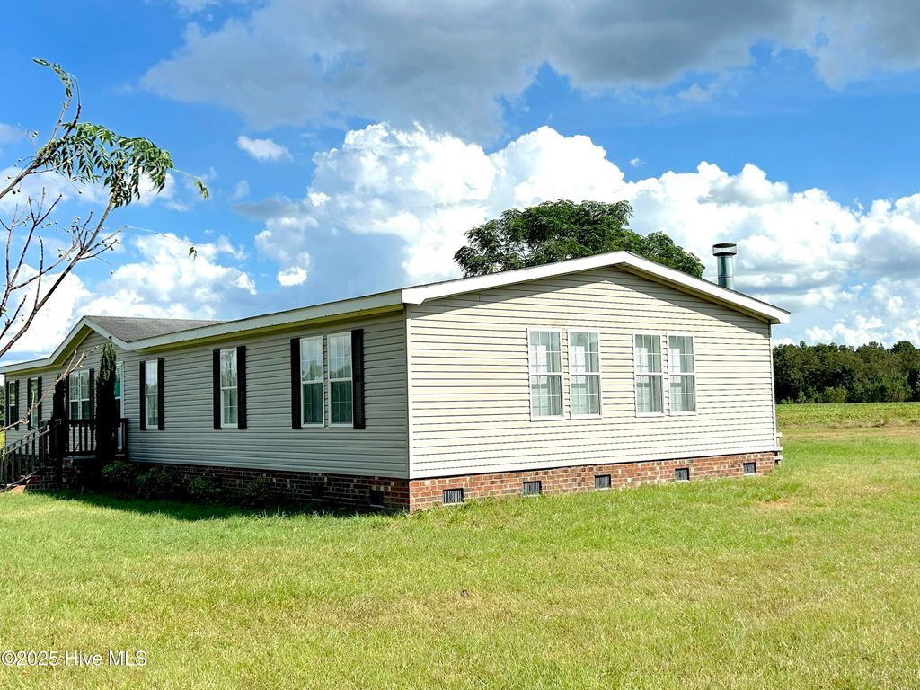 Photo of 159 Batchelor Farm Lane, Kenansville, NC 28349 (MLS # 100532762)