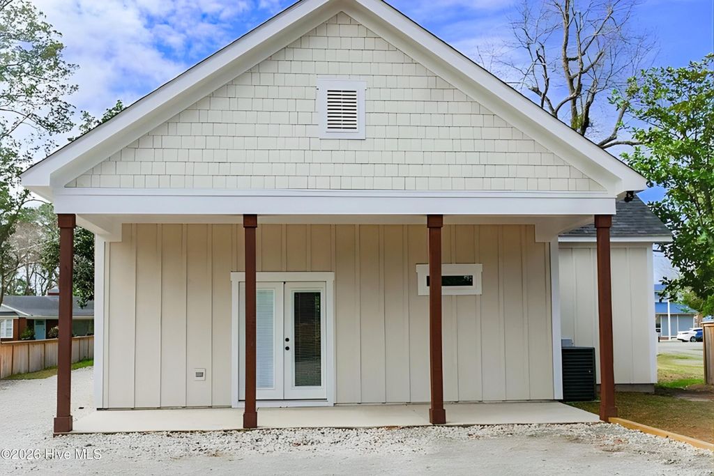 Photo of 4105 Peachtree Avenue #A, Wilmington, NC 28403 (MLS # 100568666)