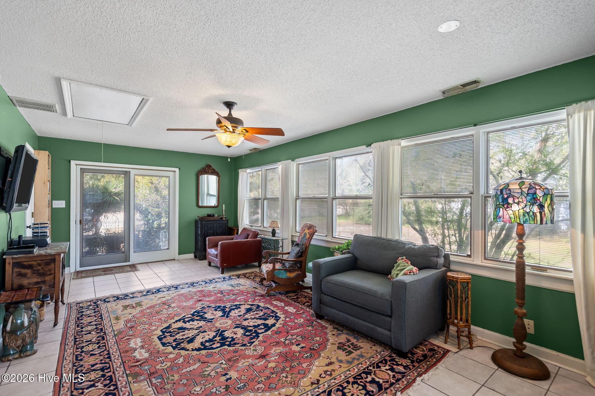 814 Cape Fear Boulevard