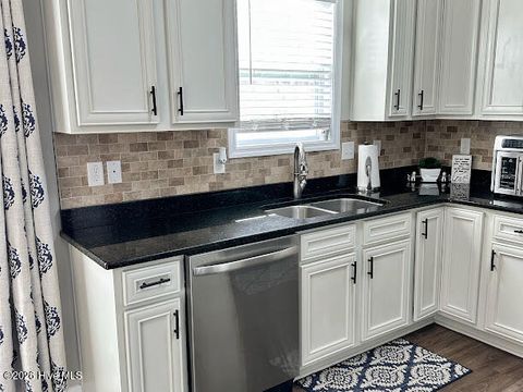 Tiny photo for 102 Buckhaven Drive, Richlands, NC 28574 (MLS # 100560235)