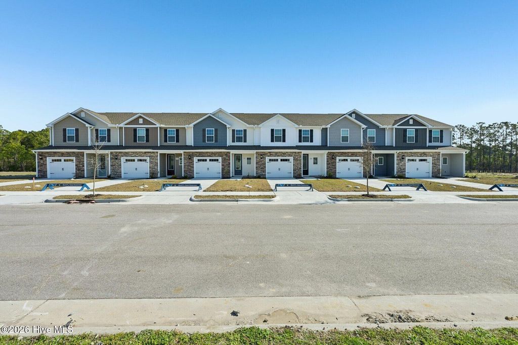 Photo of 83 Commons View Drive, Hampstead, NC 28443 (MLS # 100560580)