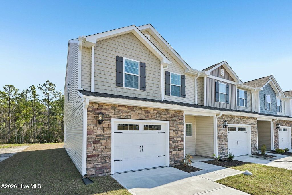 Photo of 83 Commons View Drive, Hampstead, NC 28443 (MLS # 100560580)