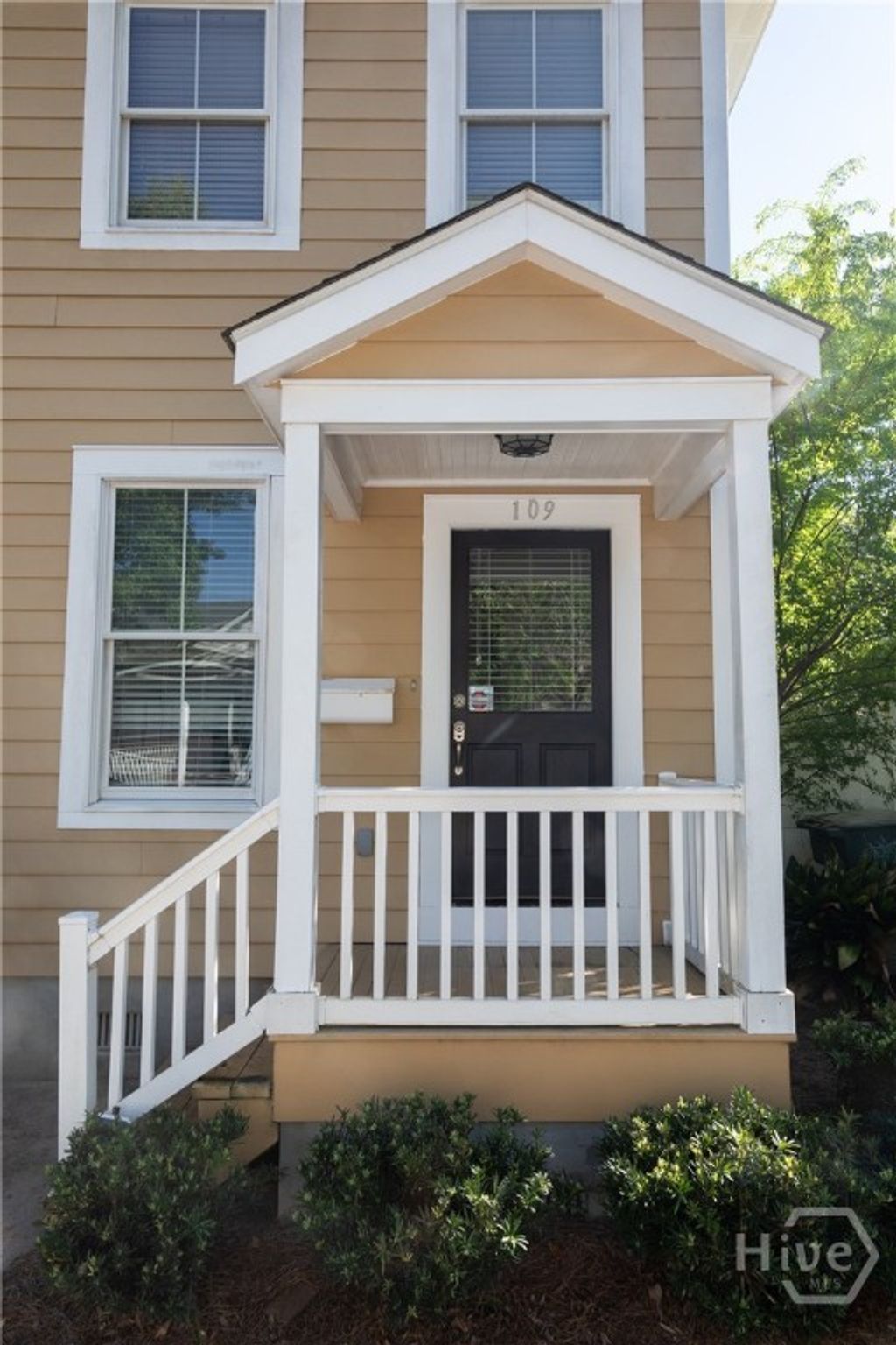 Photo of 109 W 31st Street, Savannah, GA 31401 (MLS # SA353639)