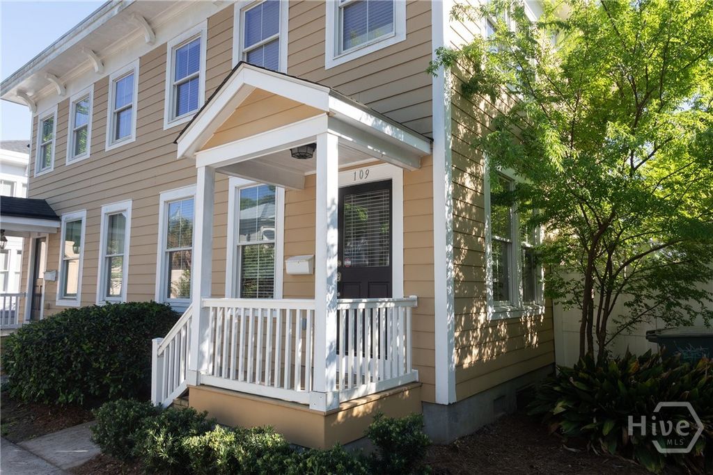 Photo of 109 W 31st Street, Savannah, GA 31401 (MLS # SA353639)