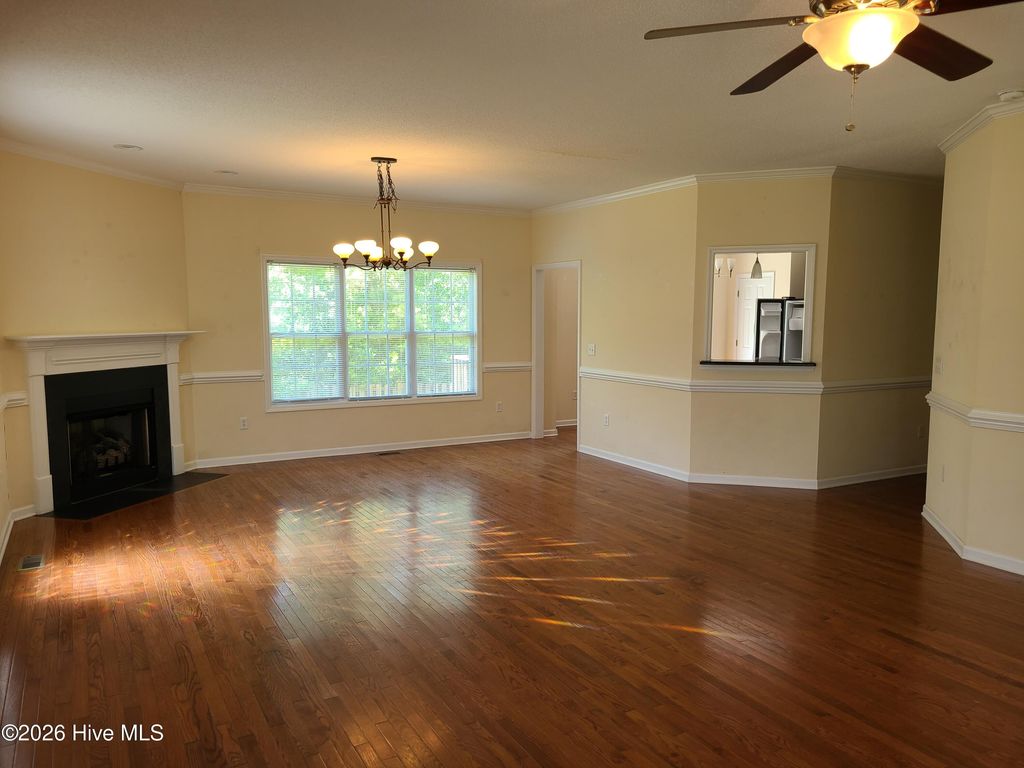 Photo of 335 Osprey Point Drive, Sneads Ferry, NC 28460 (MLS # 100548232)