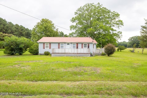 Photo of 1181 Reedsford Road, Clinton, NC 28328 (MLS # 100583994)