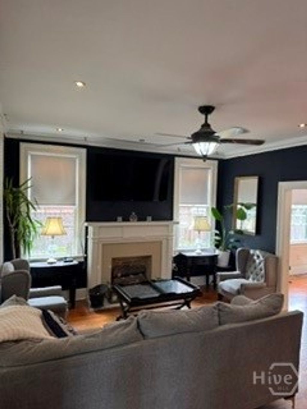 Photo of 1214 E Victory Drive, Savannah, GA 31404 (MLS # SA356121)