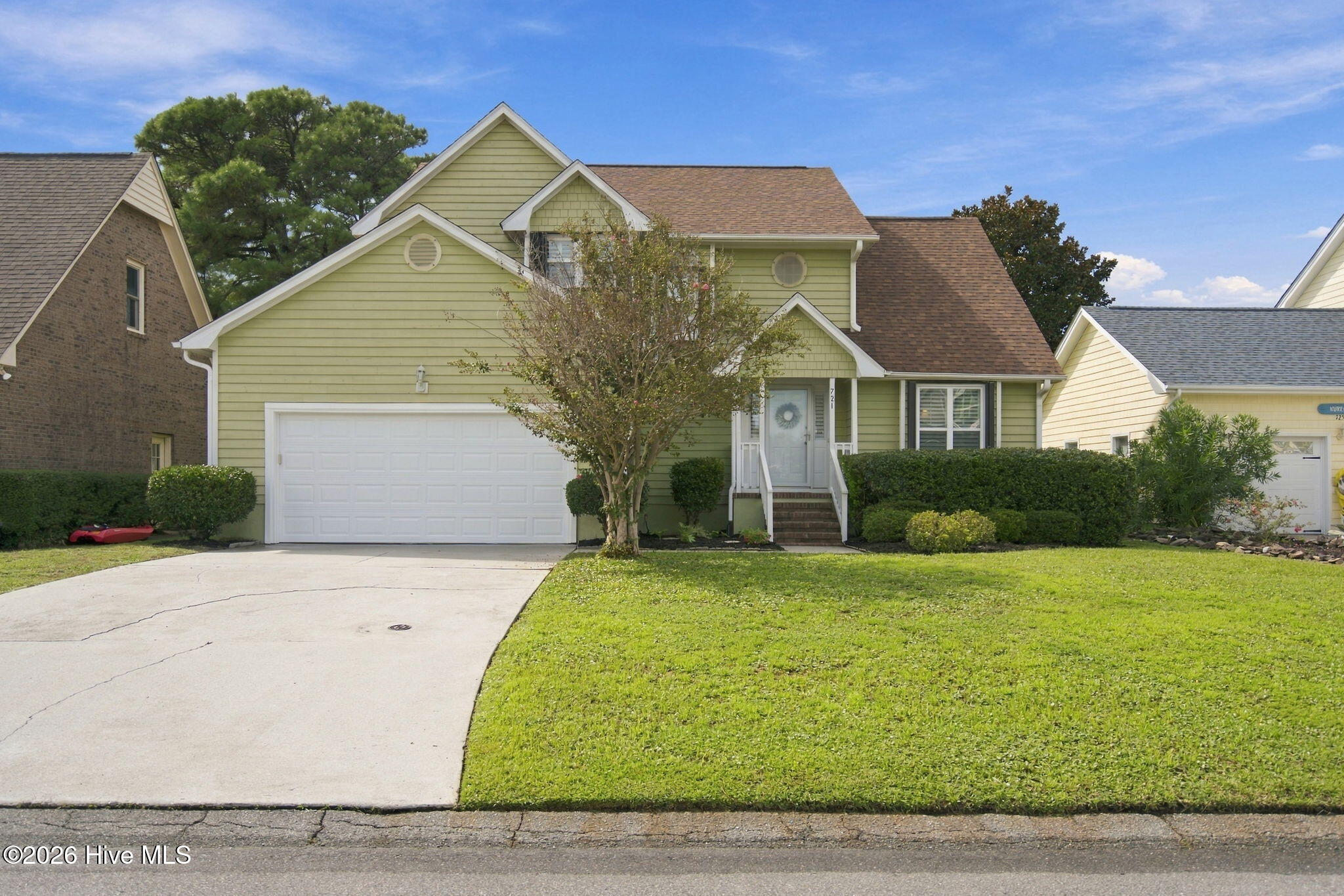 721 Sloop Pointe Lane