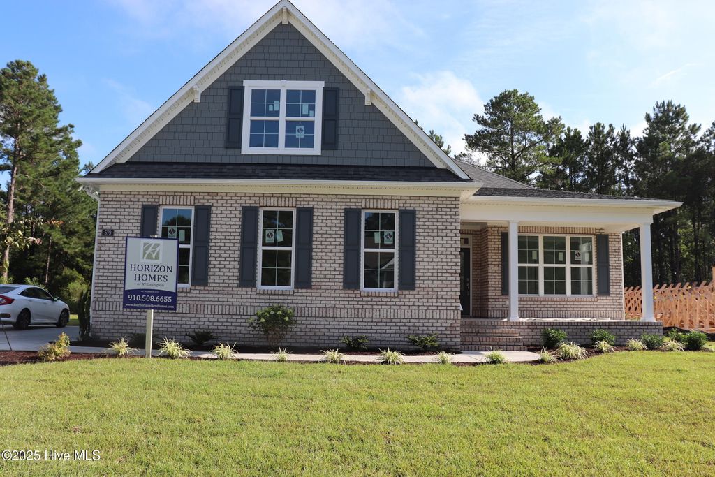 Photo of 579 Stanwood Drive SE, Bolivia, NC 28422 (MLS # 100521701)