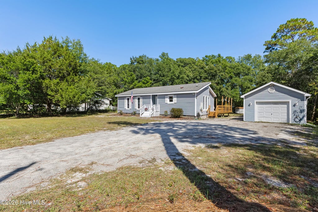 Photo of 327 Green Meadows Drive, Wilmington, NC 28405 (MLS # 100604332)